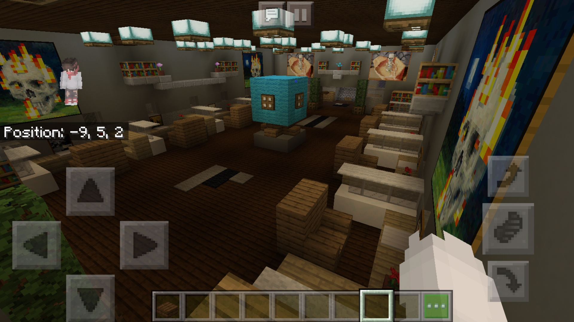 Screenshot_20190417-193606_Minecraft.jpg