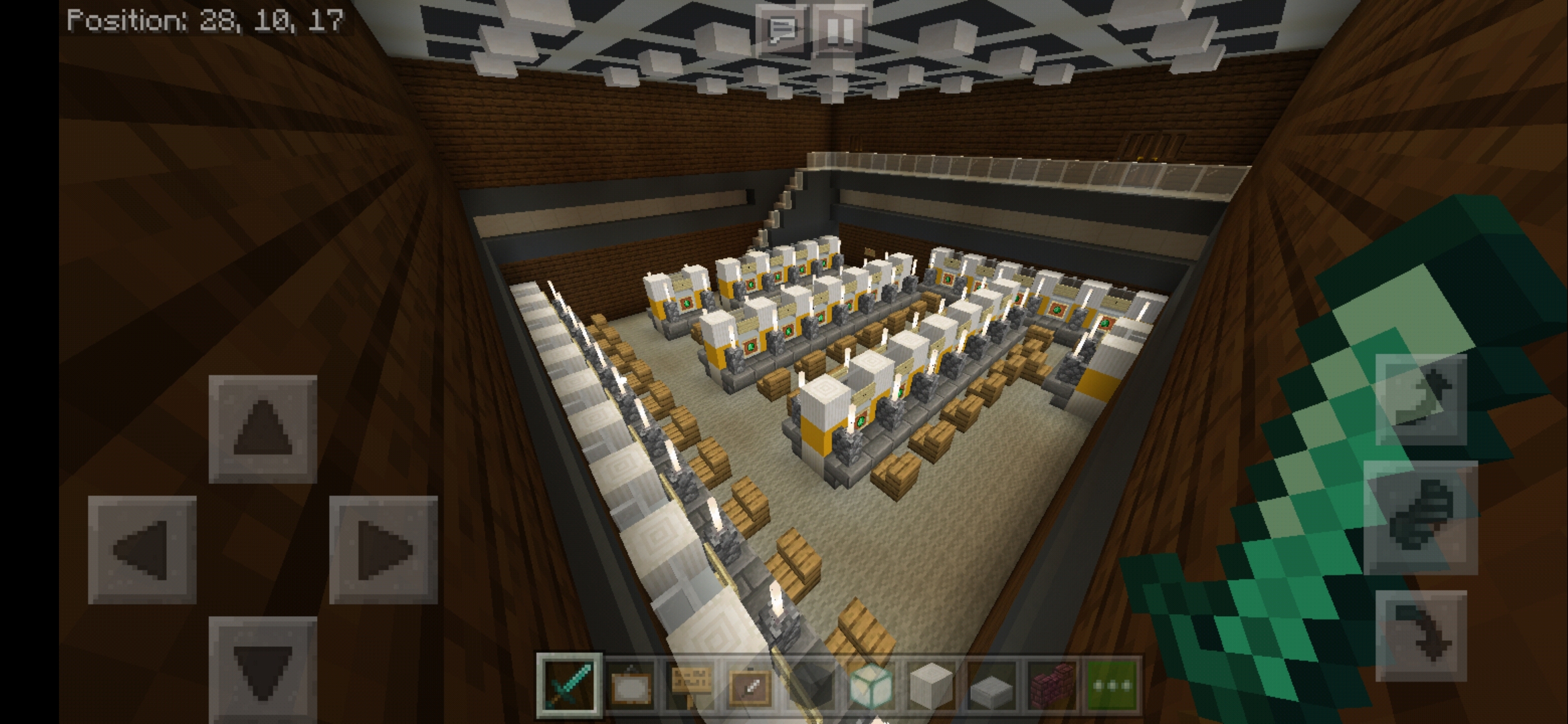 Screenshot_20190427_144654_com.mojang.minecraftpe.jpg
