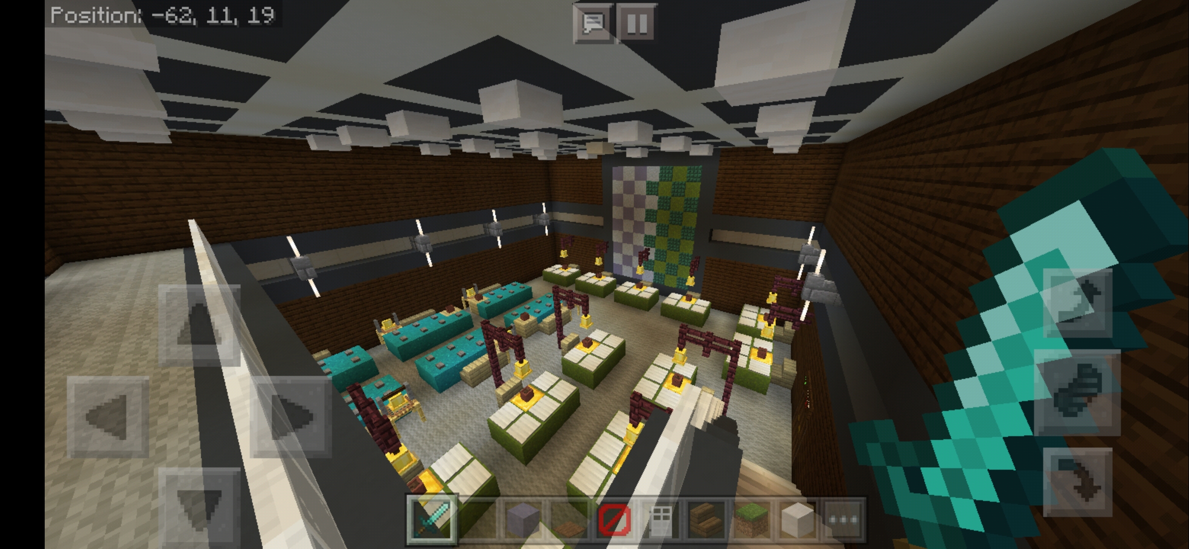 Screenshot_20190701_155328_com.mojang.minecraftpe.jpg
