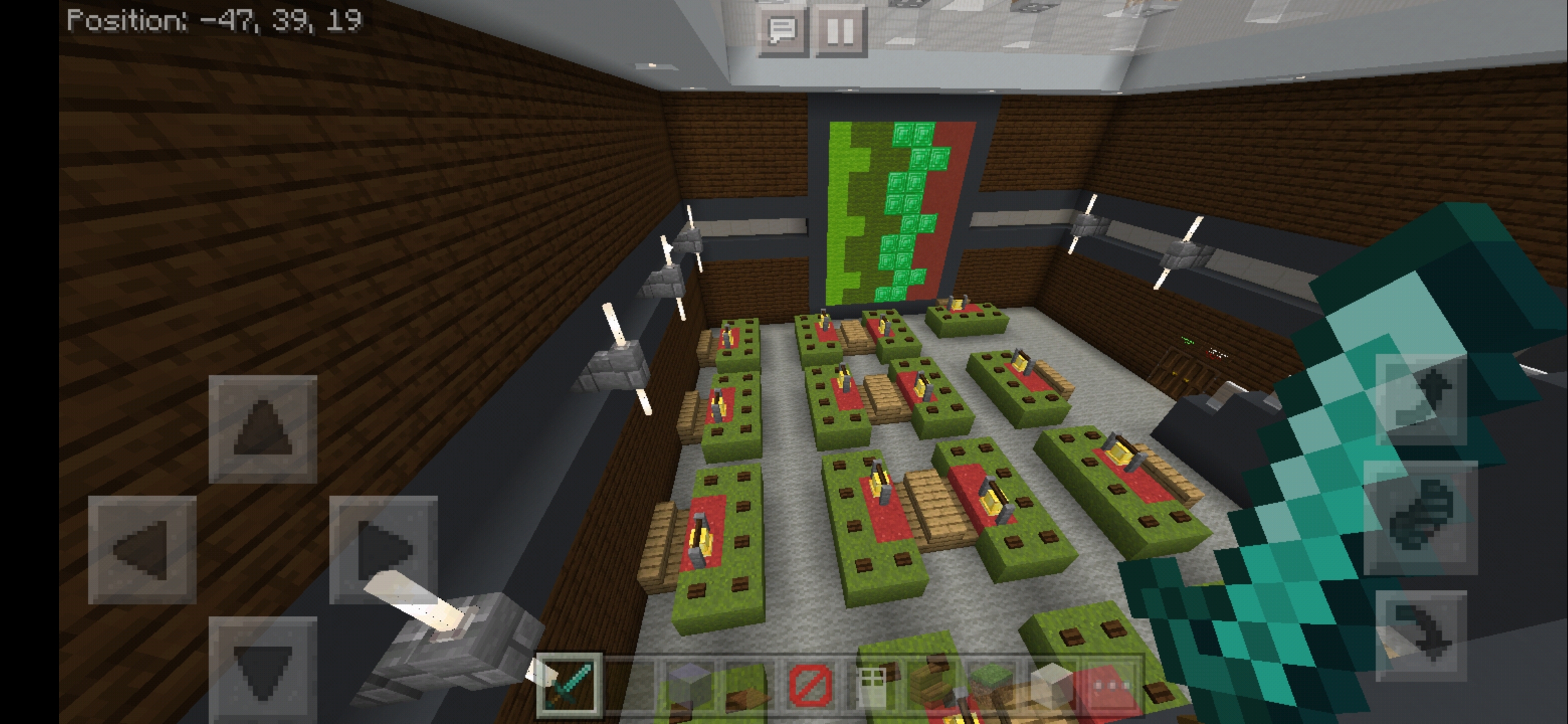 Screenshot_20190701_155520_com.mojang.minecraftpe.jpg