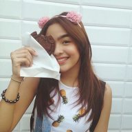 MARZIA CRUZ