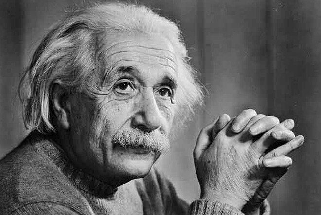 einstein-600_100513125430_102013010307.jpg