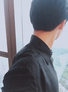 tumblr_o8x7d4d8pd1vvbmv9o1_250.gif
